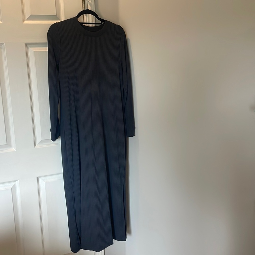 Old Navy Sz L ribbed dress